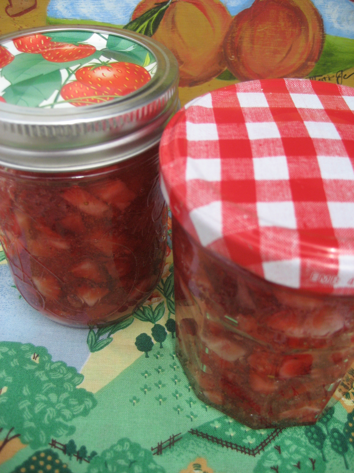 Marie est dans son assiette! Confiture de fraises sans cuisson