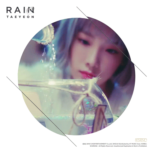 Rain(TAEYEON) MV.gif