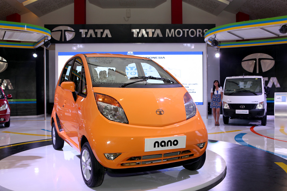 Harga Warna dan Spesifikasi TATA Nano di Indonesia Harga Warna dan Spesifikasi TATA Nano di Indonesia