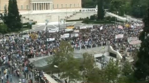 Χιλιάδες διαδηλωτές σε Σύνταγμα και Ομόνοια (εικόνες) 13 43454134342334241