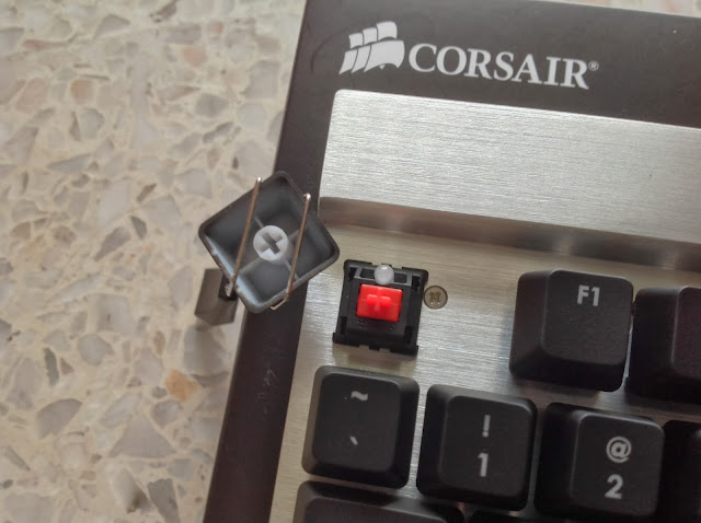 Corsair Vengeance Series Mechanical Keyboard Round Up 46