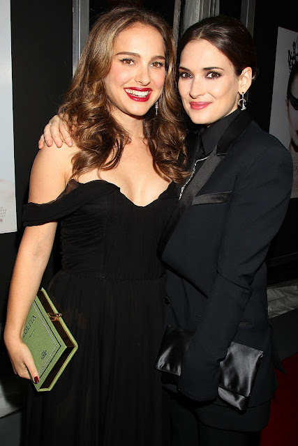 Princesa de todos tus palacios.-: Winona Ryder