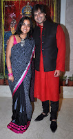 Vivek Oberoi With His Wife Priyanka on Diwali Celebration