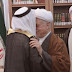 سفير السعودية بطهران يقبل رأس آية الله رفسنجاني "صورة " 