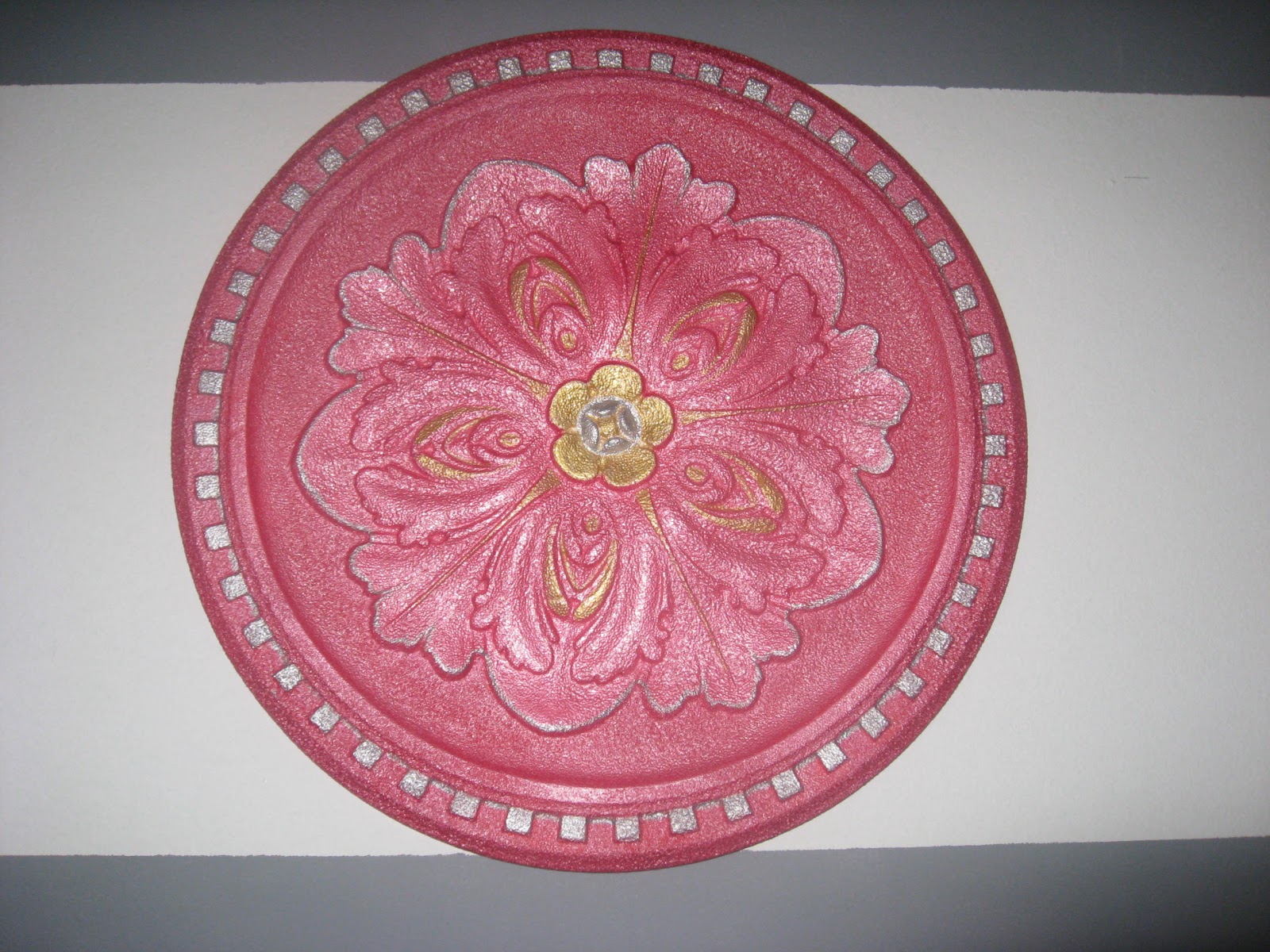 Love&Cute: Rosetones de techo? por que no de pared (DIY)