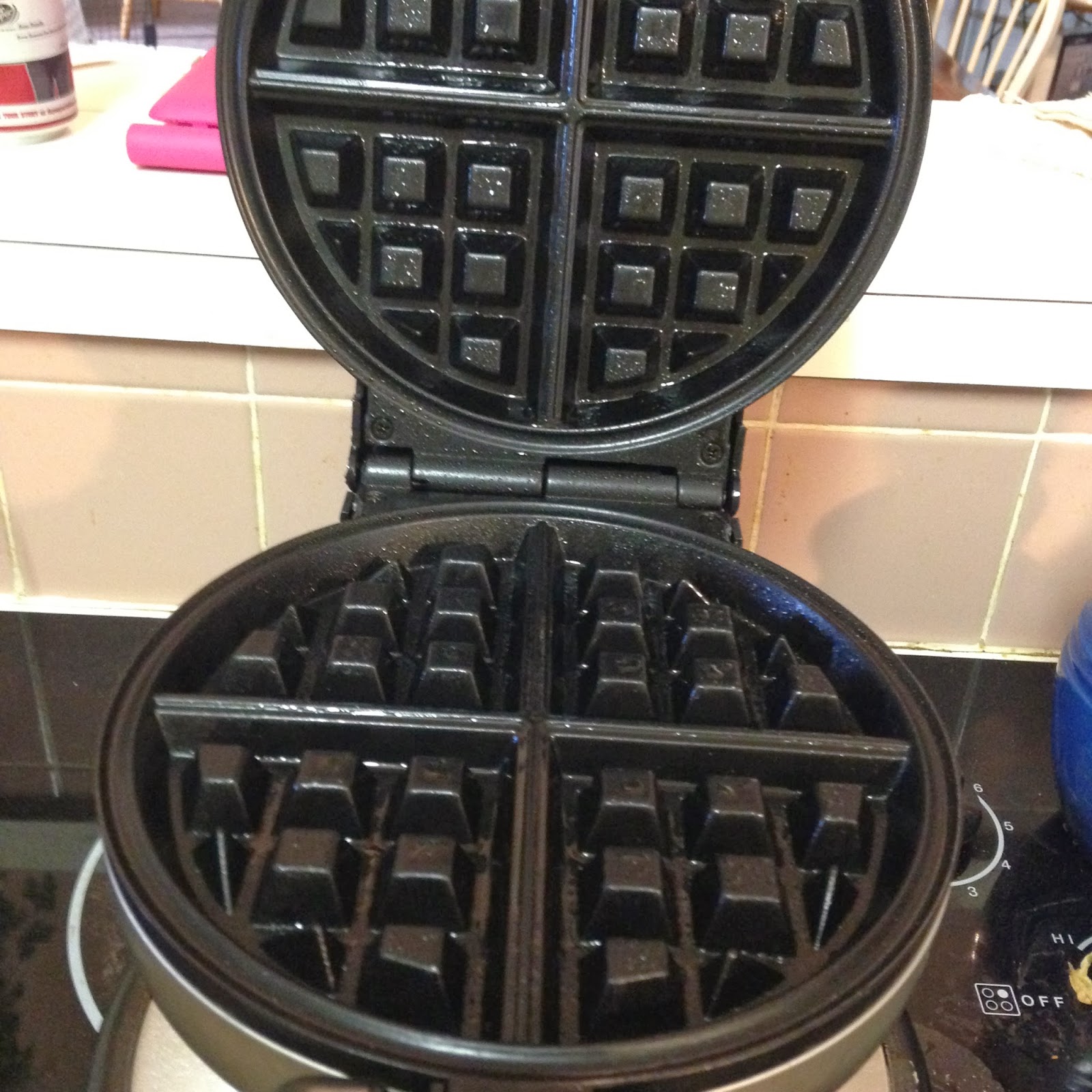 Tracy Cooks in Austin Canned sweet rolls in a waffle maker, experiment