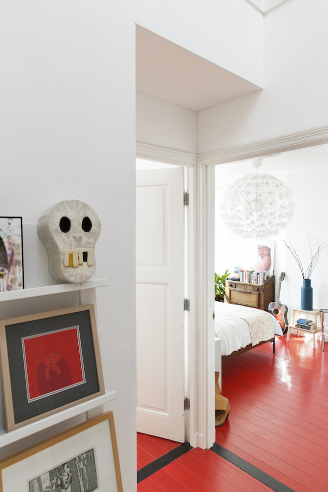 my scandinavian home A home with red floors with surprising results!