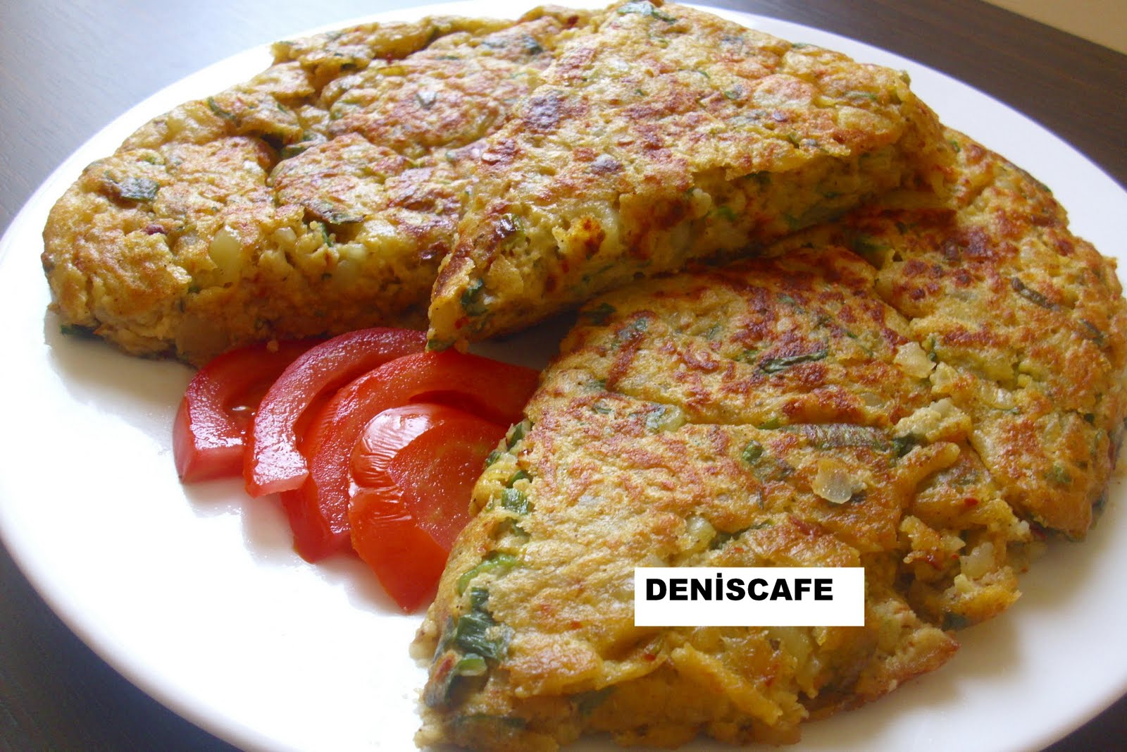 deniscafe PATATESLİ TAVA BÖREĞİ..