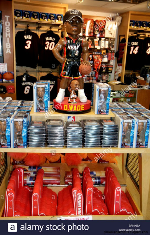 Miami Heat Store Stock Photos  Miami Heat Store Stock Images   Alamy Miami Heat Store Stock Photos  Miami Heat Store Stock Images   Alamy