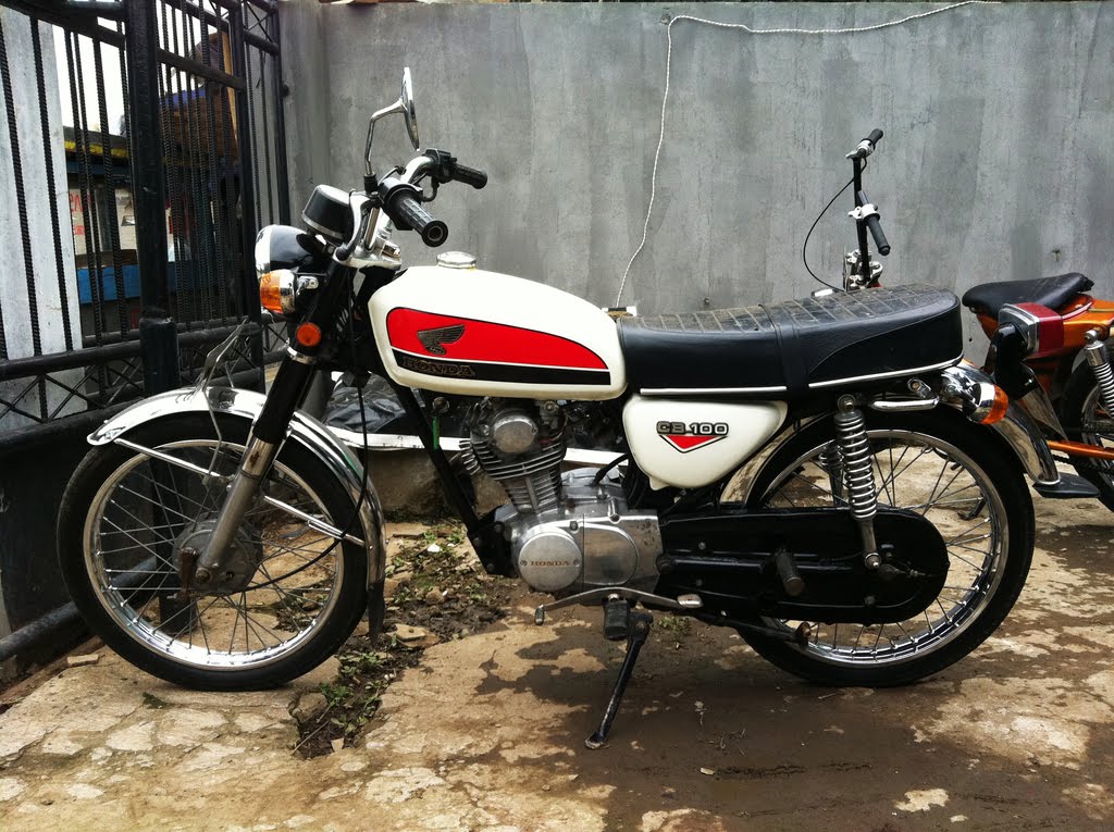 Honda Cb 100