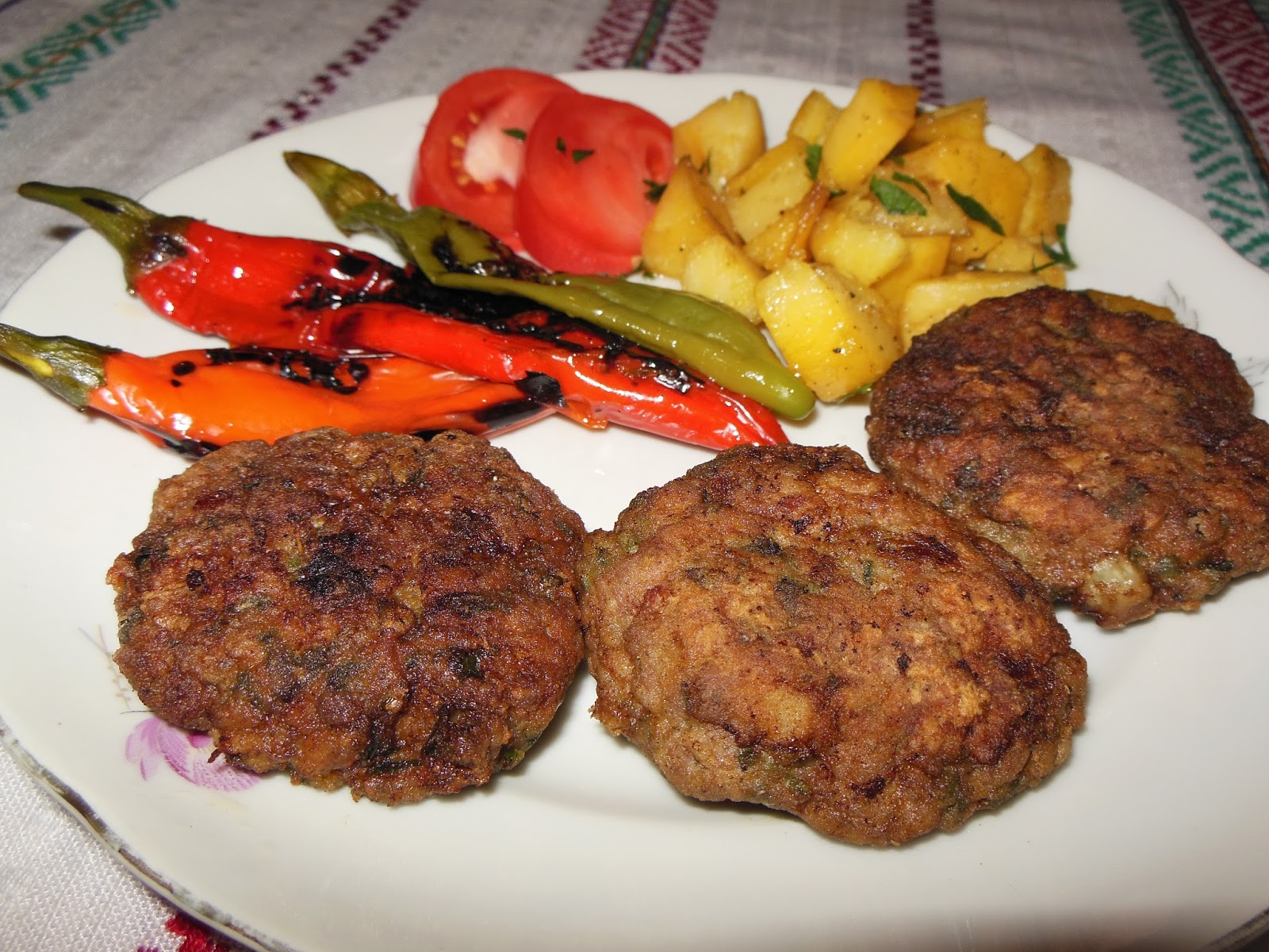 Щъркелово гнездо: Пържени кюфтета