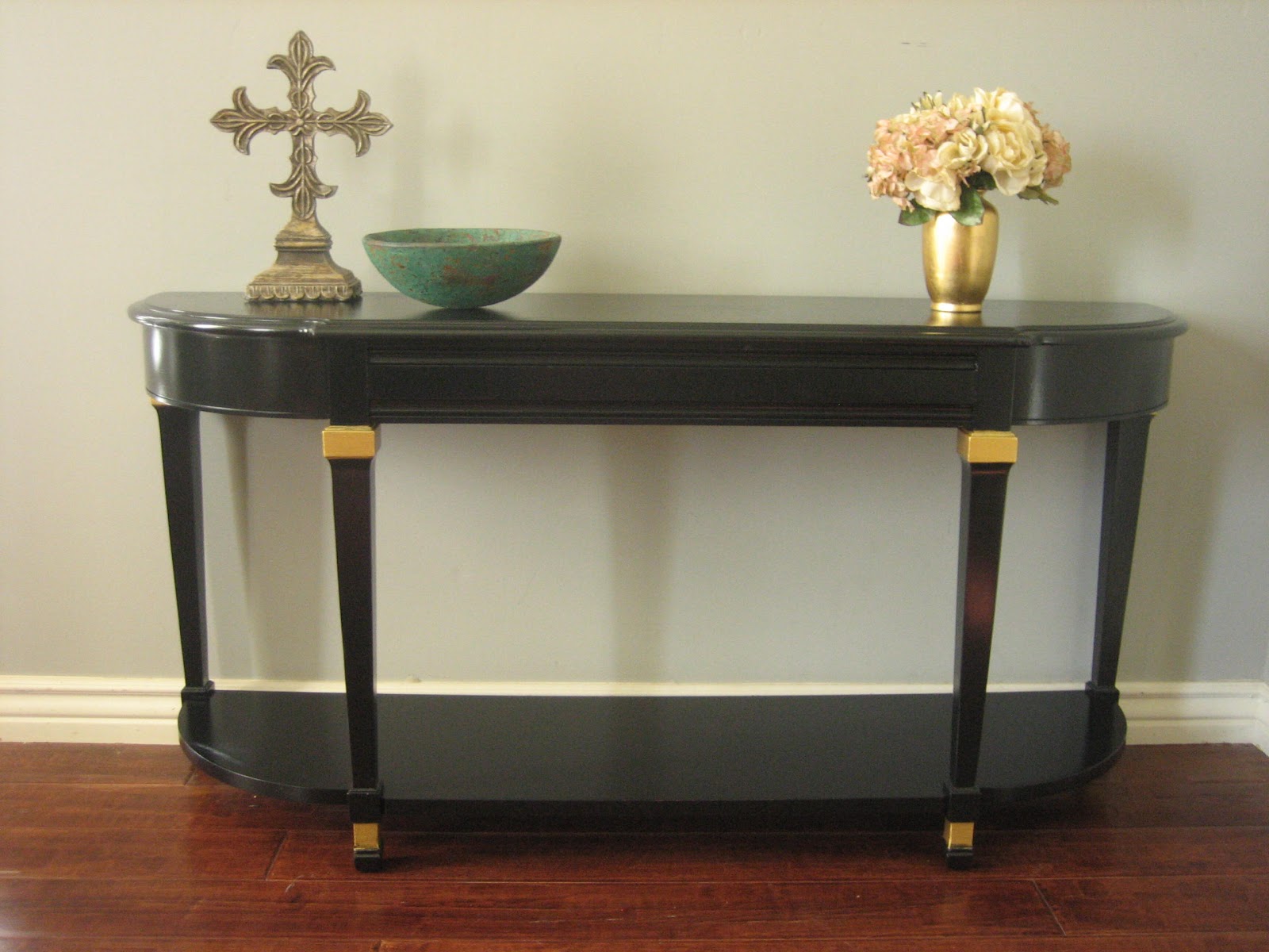 European Paint Finishes Console & Dresser