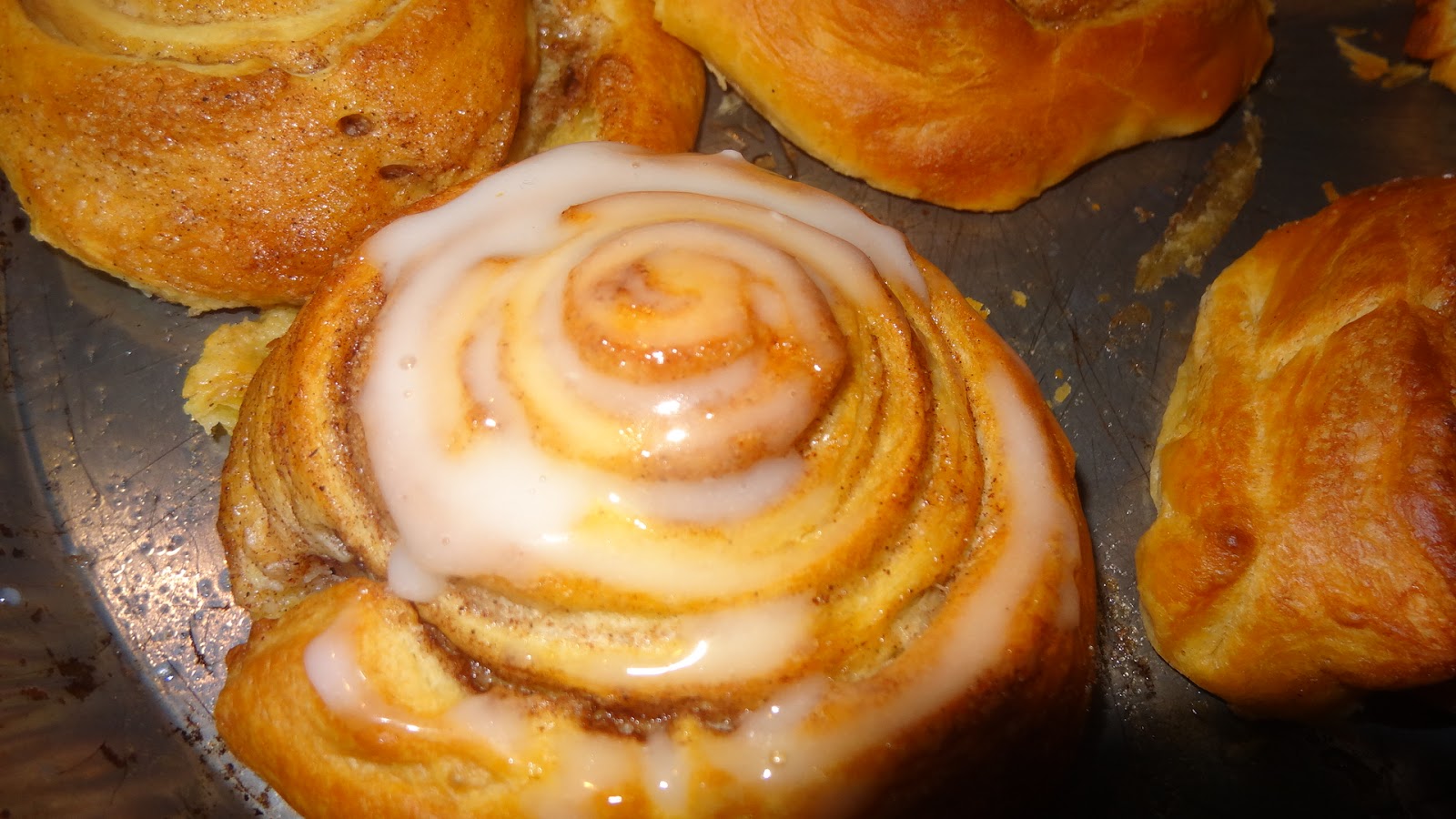 WereldRecepten Eenvoudig zelf cinnamon rolls maken van kant en klaar