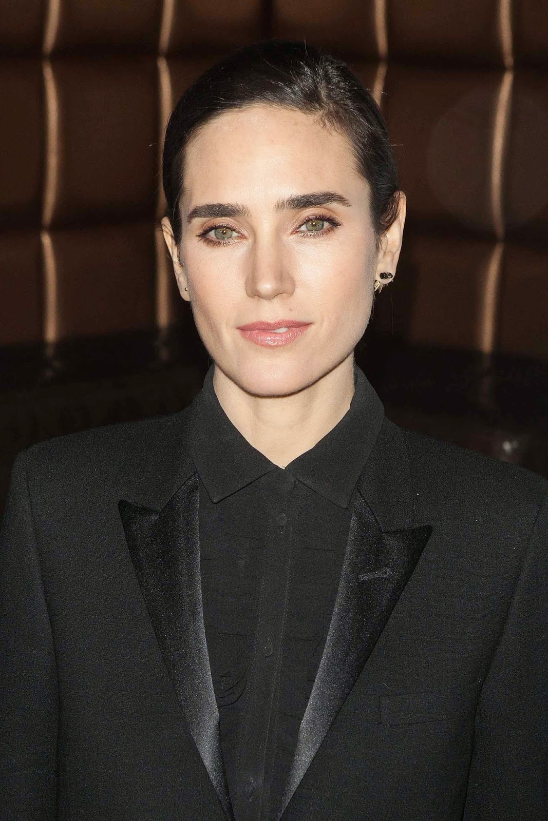 JENNIFER CONNELLY CELEBRATES DUJOUR 2014 ISSUE