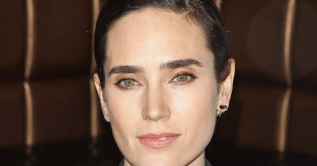 JENNIFER CONNELLY CELEBRATES DUJOUR 2014 ISSUE