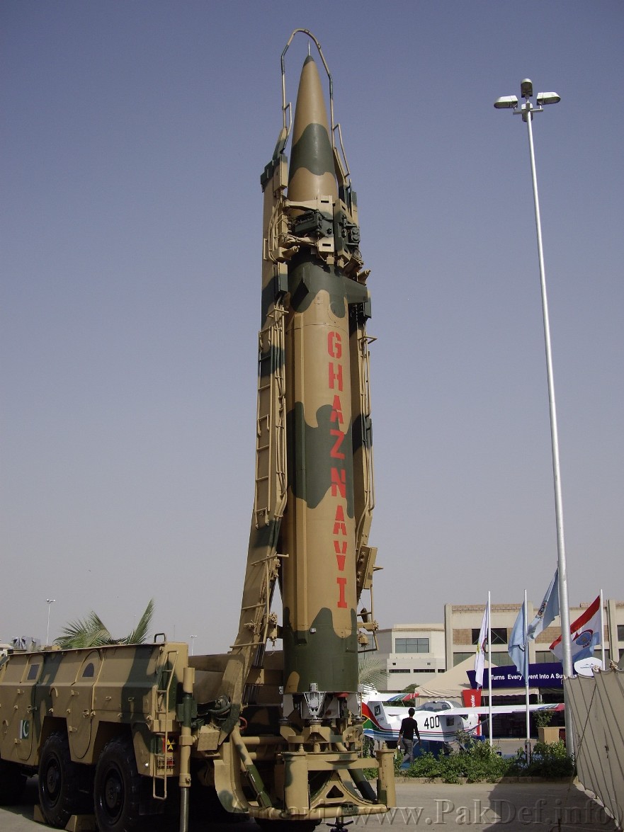 الترسانة الصاروخية الباكستانية! Hatf-III+Ghaznavi+Missile