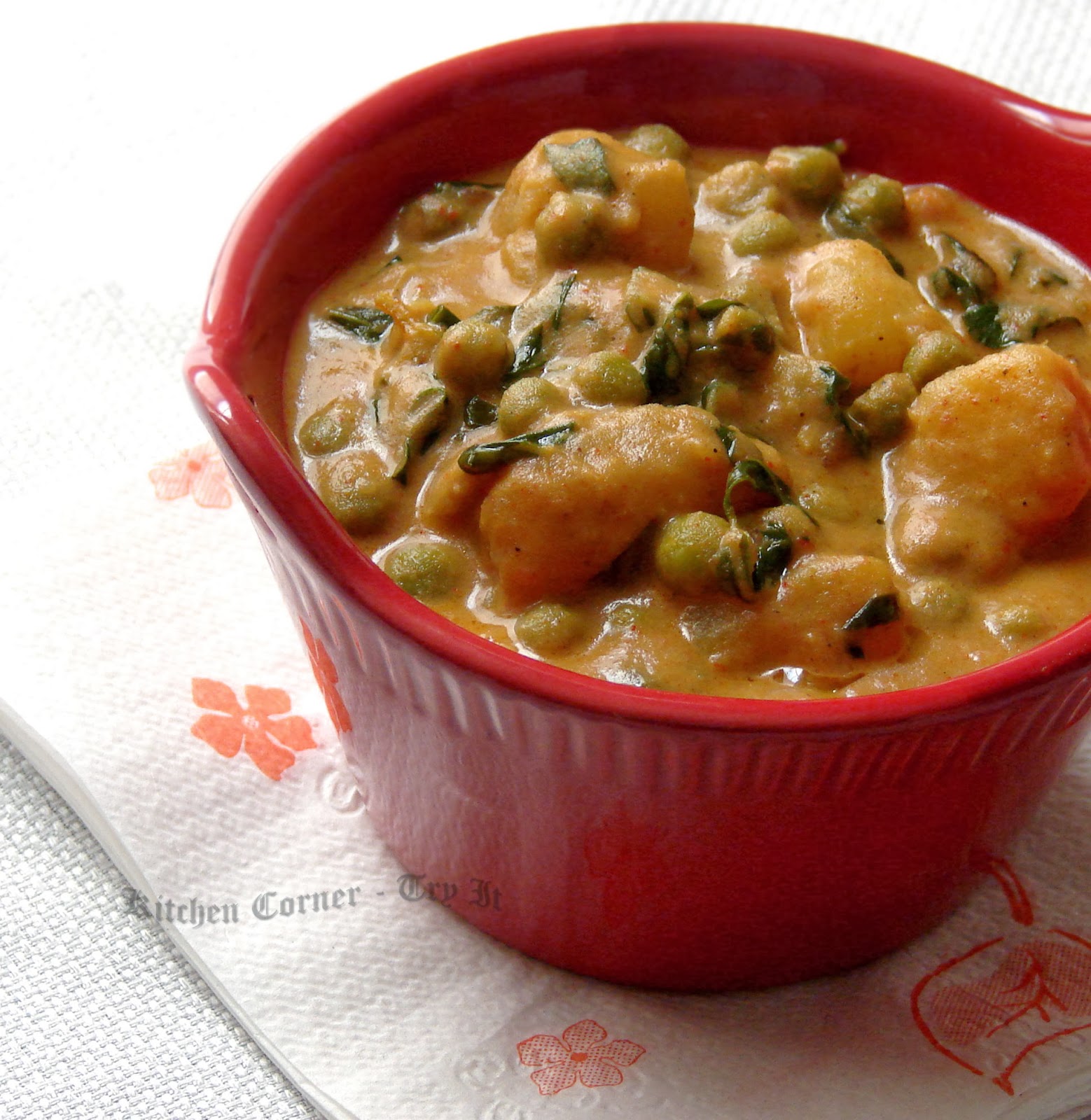 Aloo Methi Curry (Potato and Fenugreek Leaves)