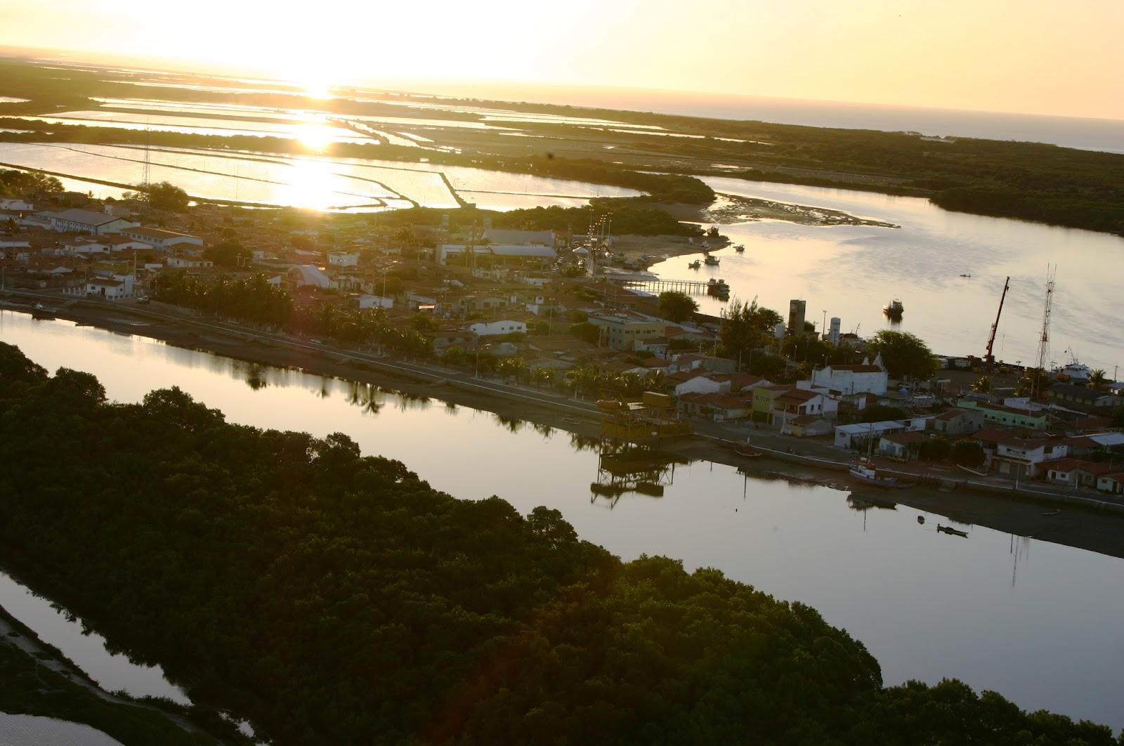 VENTO NORDESTE GUAMARÉ A DESLUMBRANTE BELEZA NATURAL DESSE PEQUENO