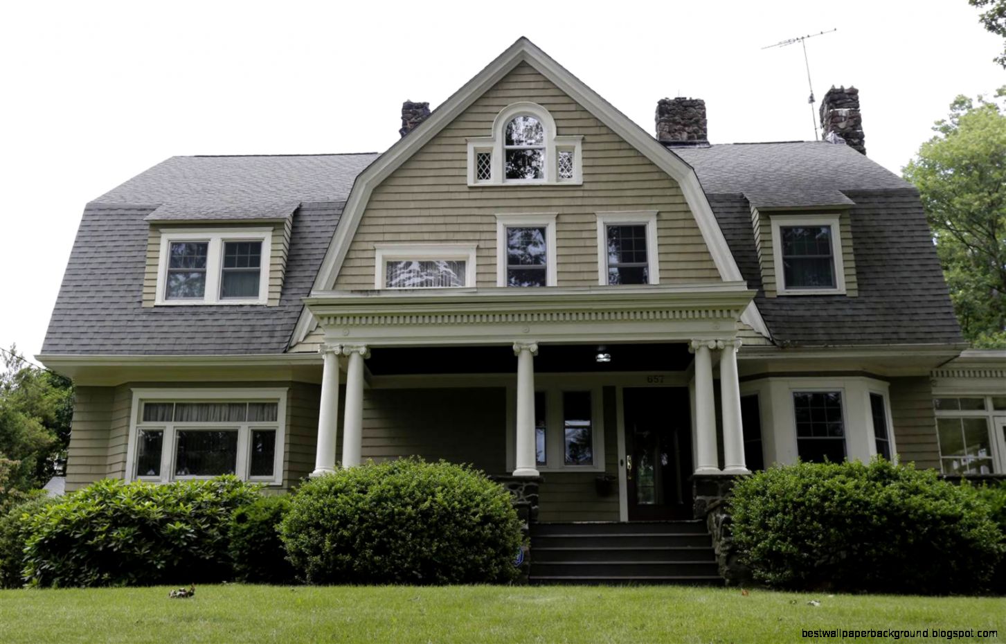 Westfield New Jersey House With Alleged Watcher Back on Market Westfield New Jersey House With Alleged Watcher Back on Market