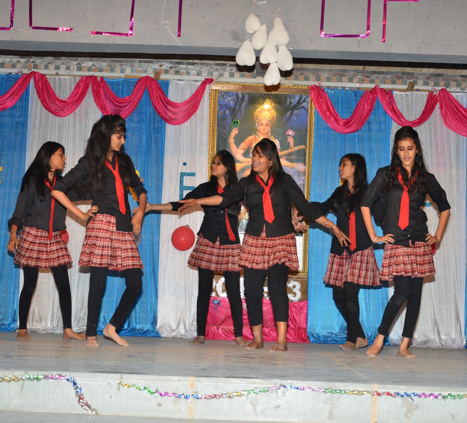 CBSE School In Ahmedabad | Best School In Ahmedabad: Farewell Function For 10th and ...