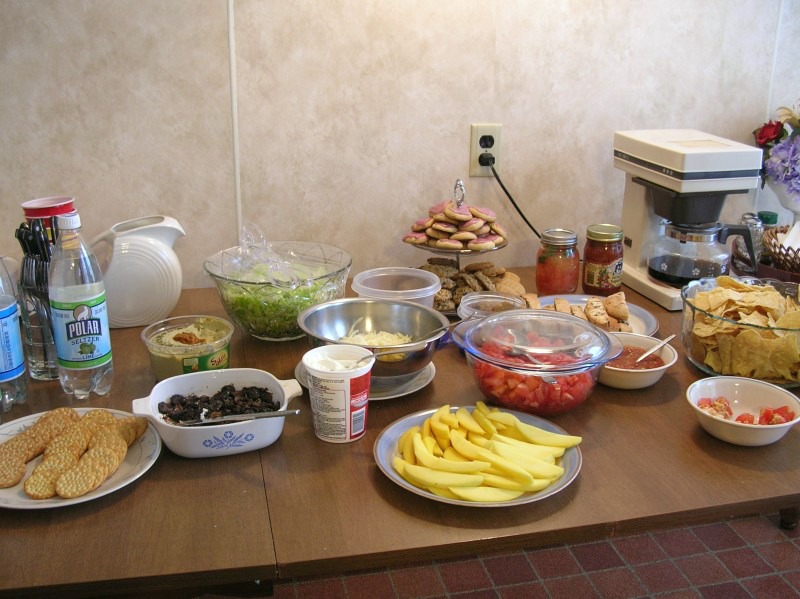 ORDINARY MOMMY DESIGN: Birthday Food.