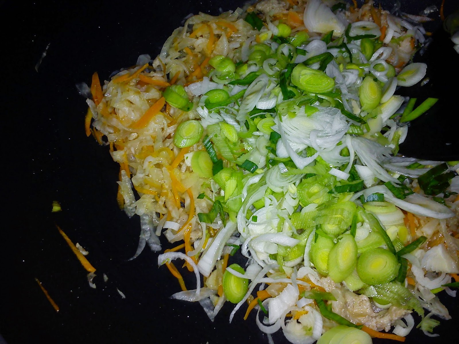 Cooking Pleasure EZCR40 STIR FRY WHITE RADISH WITH LEEKS