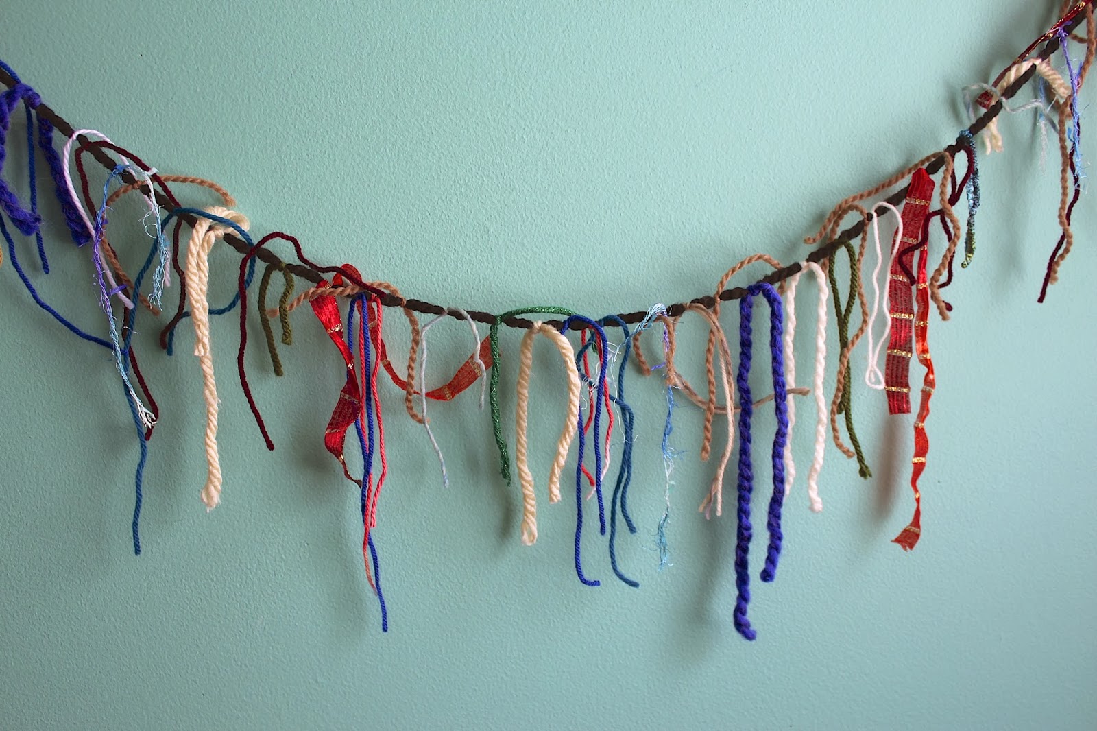 Lexalex Yarn Garland