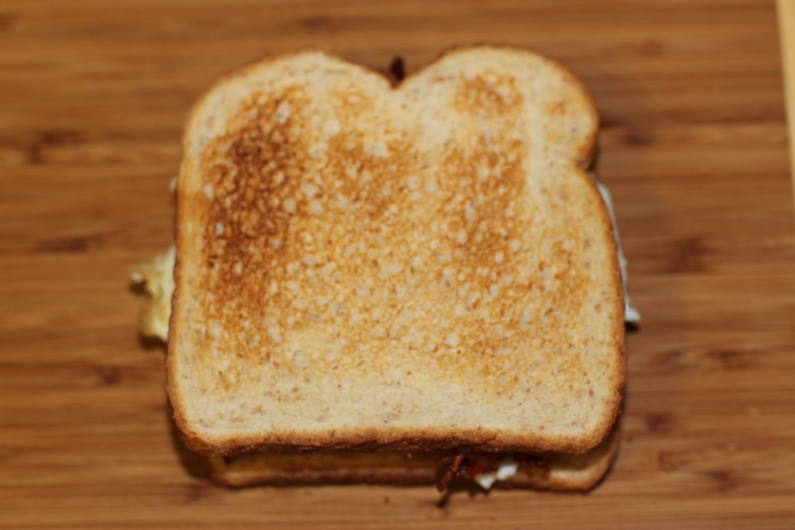 Michelle's Tasty Creations: Breakfast Egg Sandwich