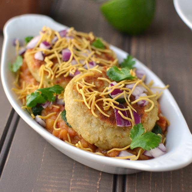 Ragda Pattice/ Patties (Chaat from Mumbai) Ragda Pattice/ Patties (Chaat from Mumbai)