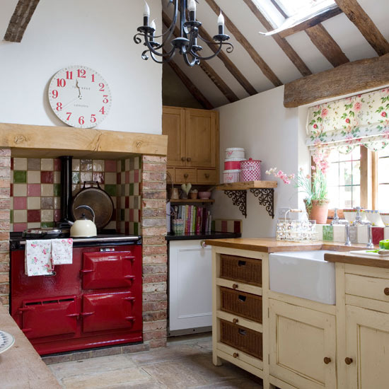 New Home Interior Design: Country kitchens