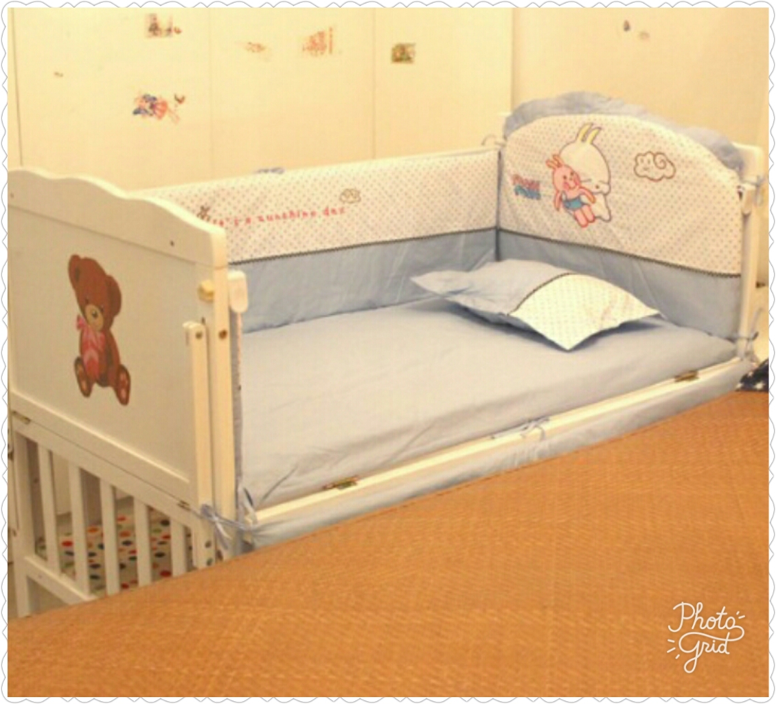 BABY COT-SIDE BED