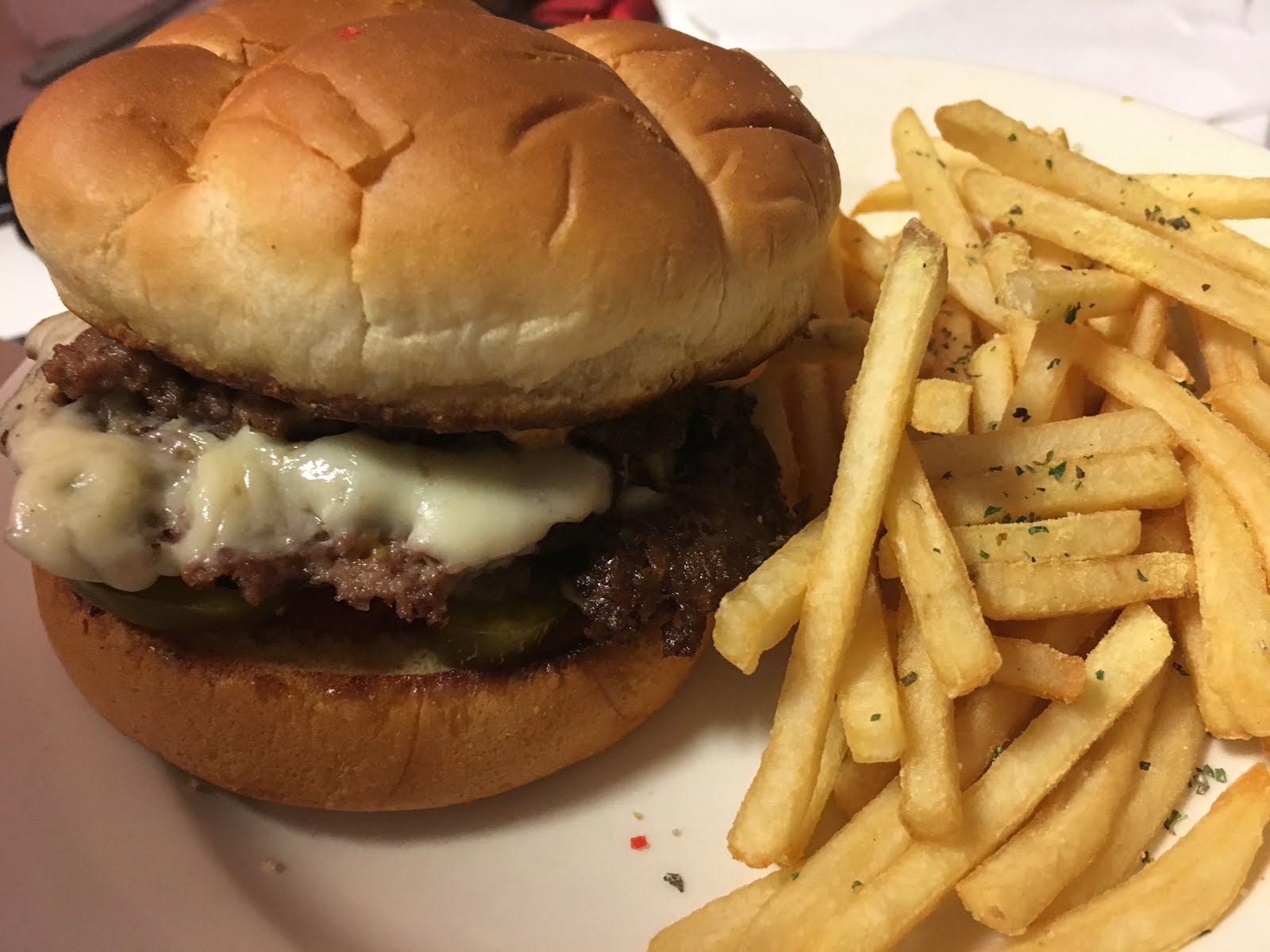Steak burgers and shakes at Steak N' Shake