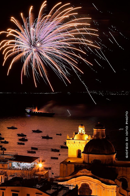 Fireworks, Fuochi d' Artificio, Fuochi Pirotecnici, Festa di San Giovan Giuseppe della Croce Ischia,Foto Ischia, Castello Aragonese, Ischia Ponte, fotografare i fuochi d'artificio, 