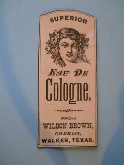 dreamingincolor Vintage Cologne Bottle -> Vintage Möbel Köln dreamingincolor Vintage Cologne Bottle -> Vintage Möbel Köln