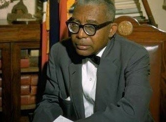 Francois-Duvalier-340x250.jpg