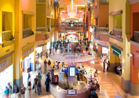 Welcome To Miami The Beaches Guests Can Savor Savings At The Line Up Of Paring Restaurants At Dolphin Mall Includes
