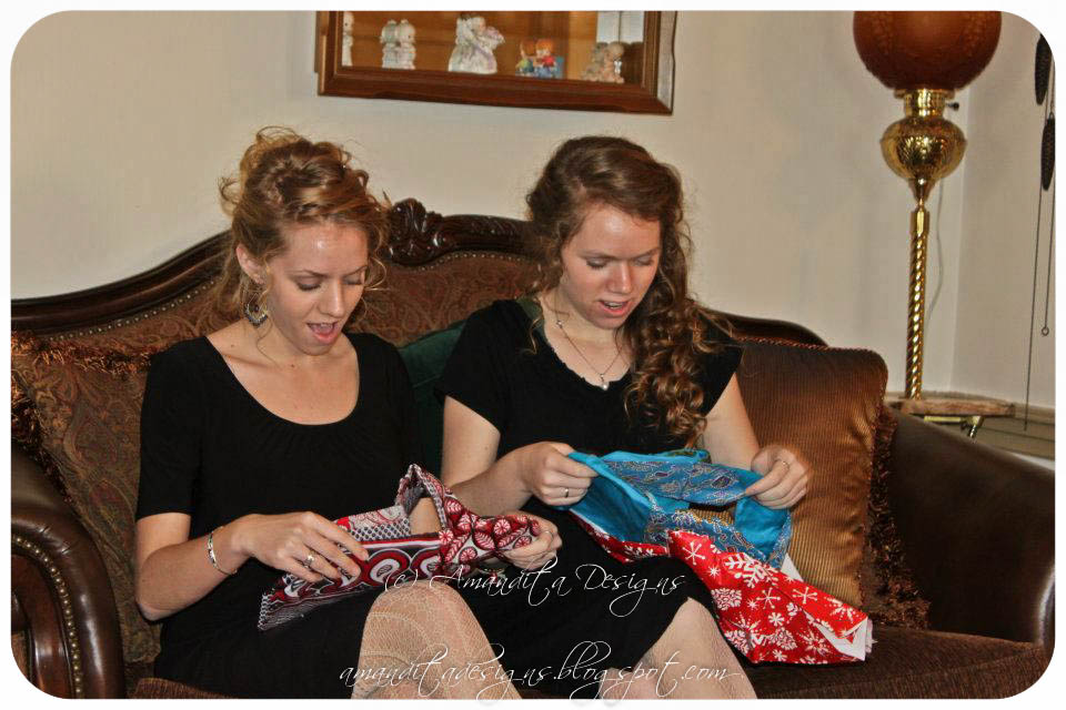 Amandita Designs Reversible Hobo Bag Tutorial