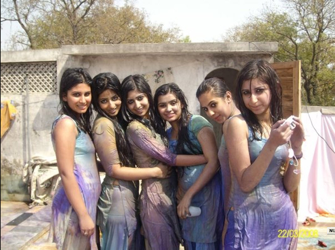 Hot and naked peshawar girls being fucked