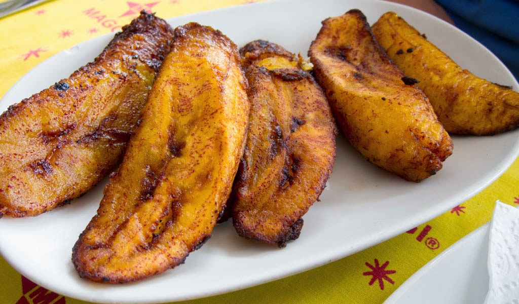 Street Food, Cuisine du Monde Recette de bananes plantain frites