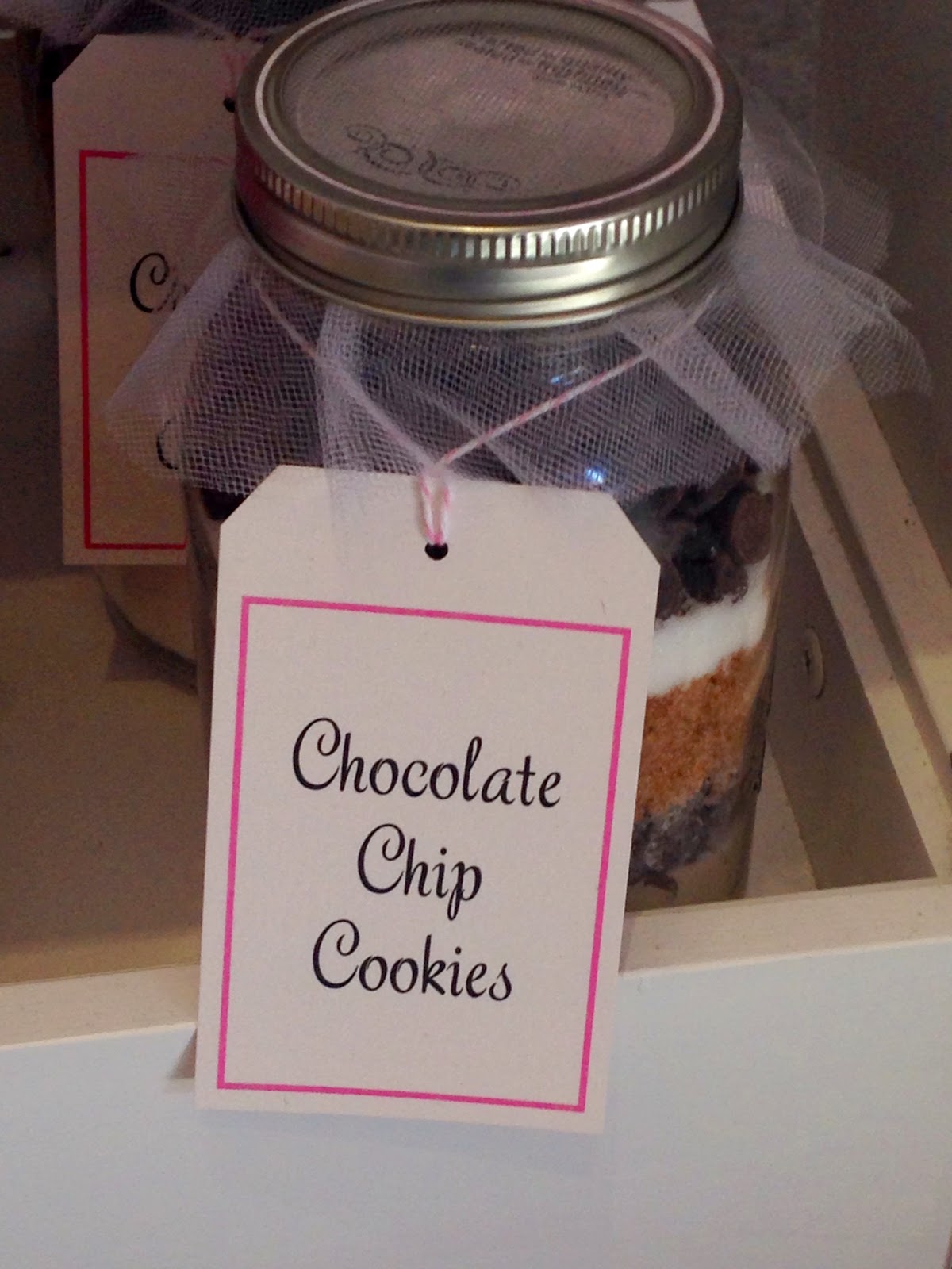 2 Hearts B 1 Designs {Frosting Friday} Mason Jar Love