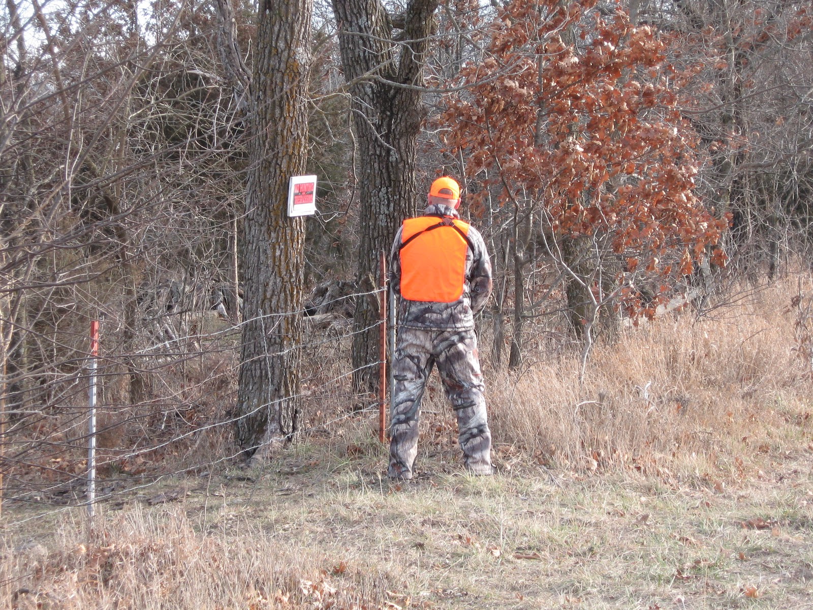 MinnyMO Hunting 2012 MO Youth Hunt....Logan's 1st Deer hunt