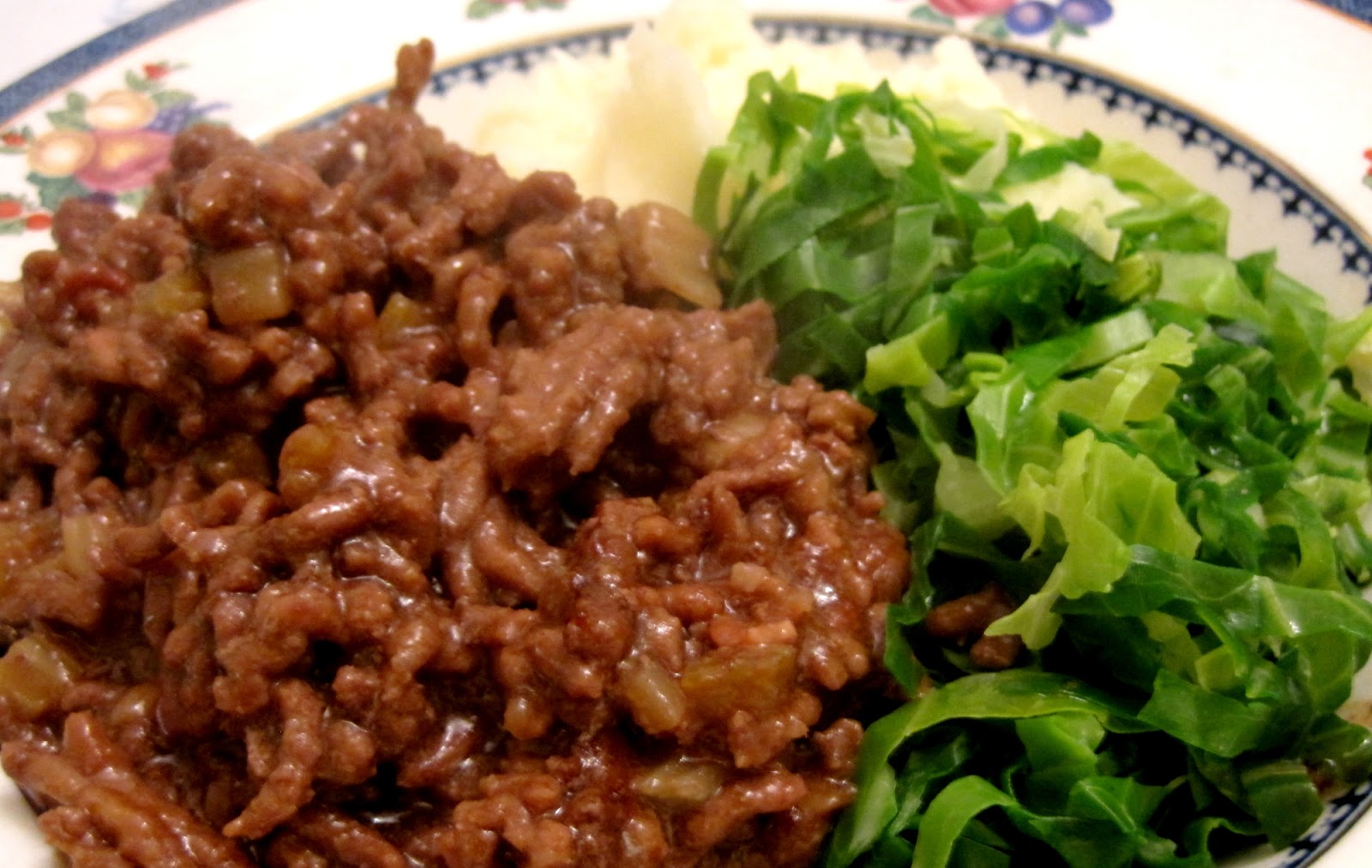 Lynne's Dinners Frugal Sunday Dinner Mince and gravy, spring greens and mashed potatoes