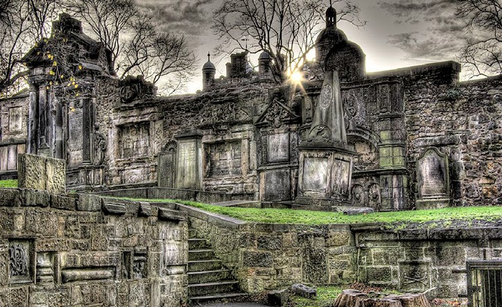 cemitério, assombração, medo, terror, fantasmas, fantasma, demônio, lenda, conto, história aterrorizando, bizarro