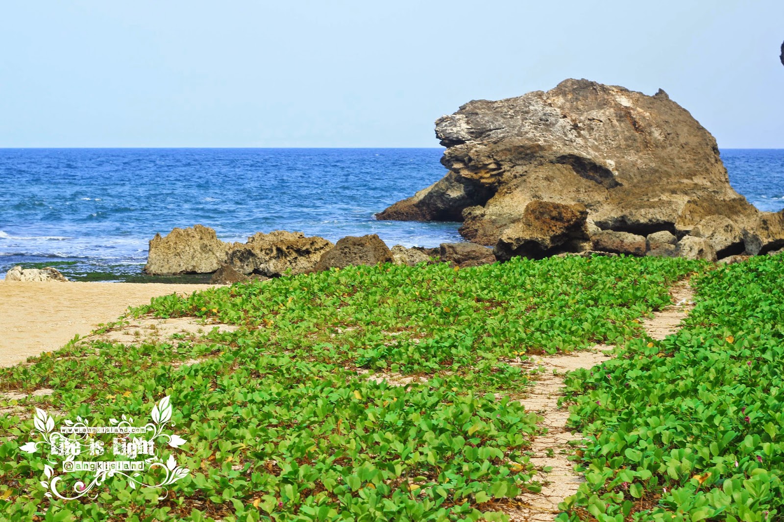 pantai wohkudu Pantai sepi di jogja