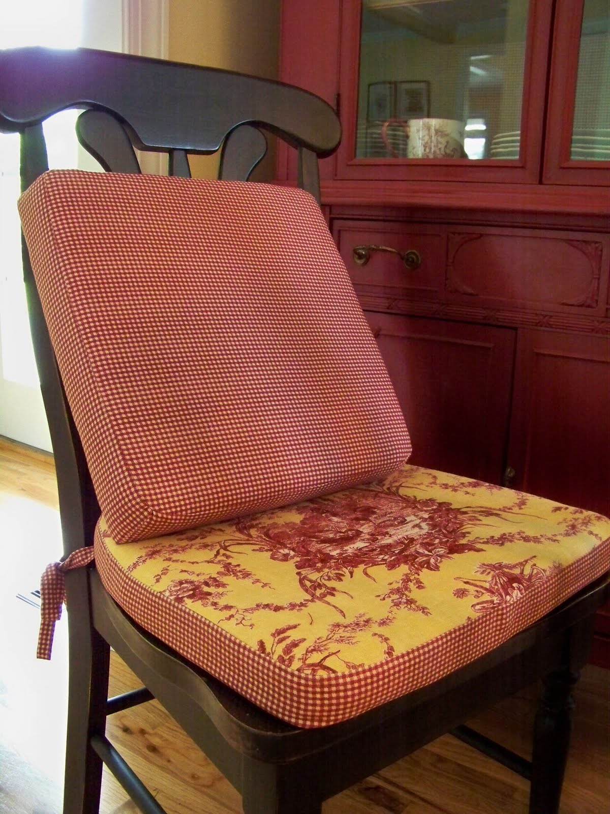 The Comforts of Home May 2011