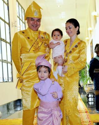 ANTARA CIK PUAN MUDA JULITA AISHAH DAN TUANKU ZARA | My Life & My