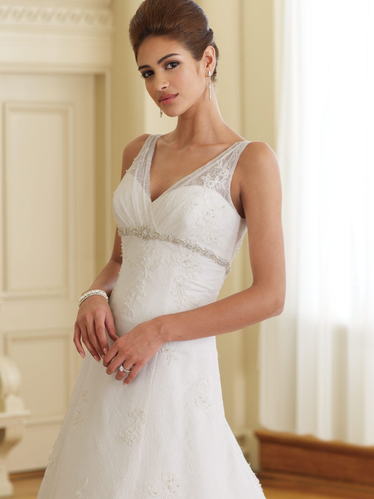 wedding dresses short women