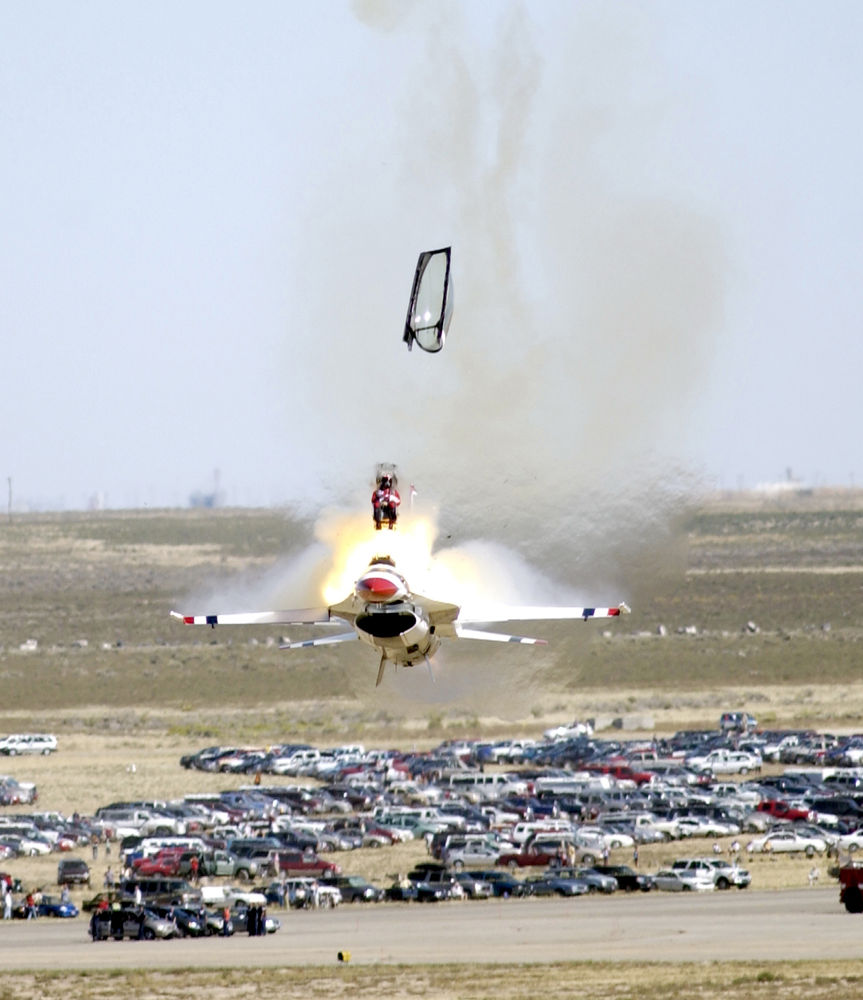 COMPUTECH Aircraft Ejection Seats.