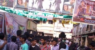 Calicut New Media Ustad Utsav Asudes arayidathupalam südames, on emarald hotel calicut ideaalne punkt, millest avastada kozhikode / calicut.