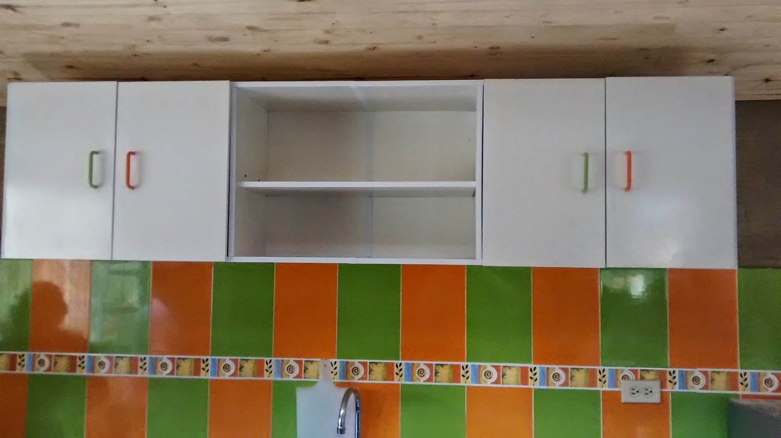 Galeria arte y diseÃo & madekids: alacenas y estantes en melamina ... Diseño muebles cocina con repisa